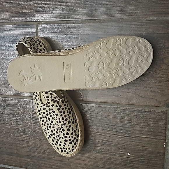 Slip ons - Picture 4 of 5